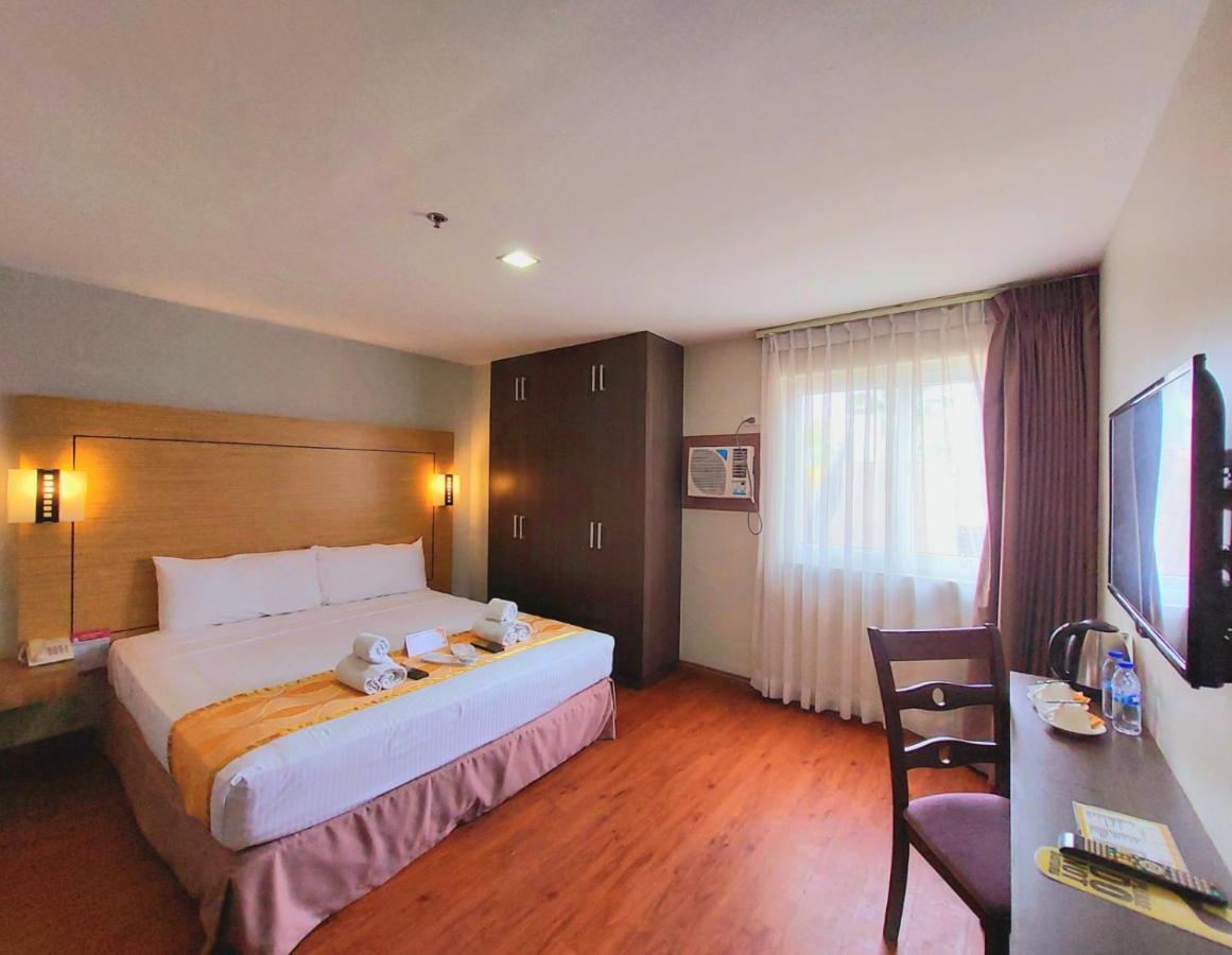 Tagaytay Hotel Sixb Tagaytay City Exterior foto