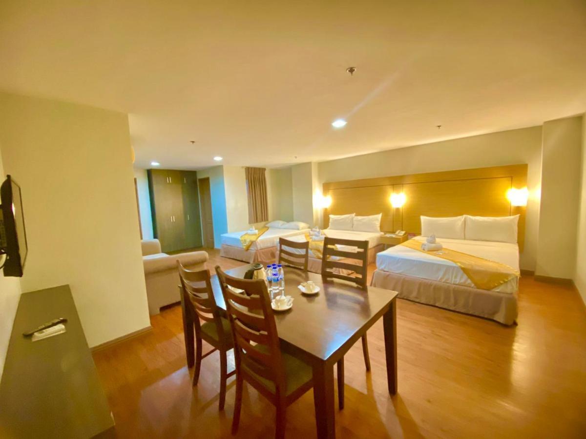Tagaytay Hotel Sixb Tagaytay City Exterior foto